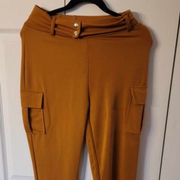 Burnt orange cargo pants - Picture 1 of 2